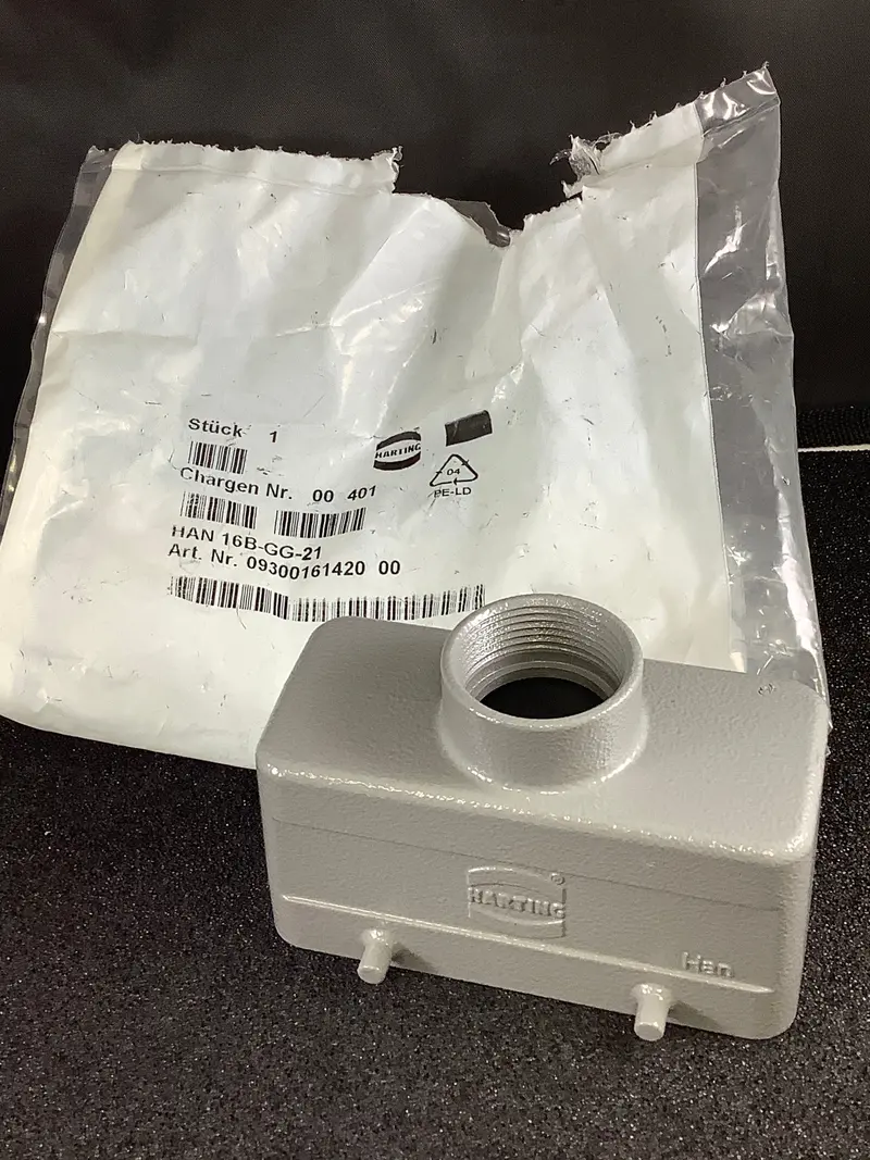 09300161420 - Harting - Hood Connector Top Entry Pg21 16B Ip65 - Dust Tight, Water Resistant 1