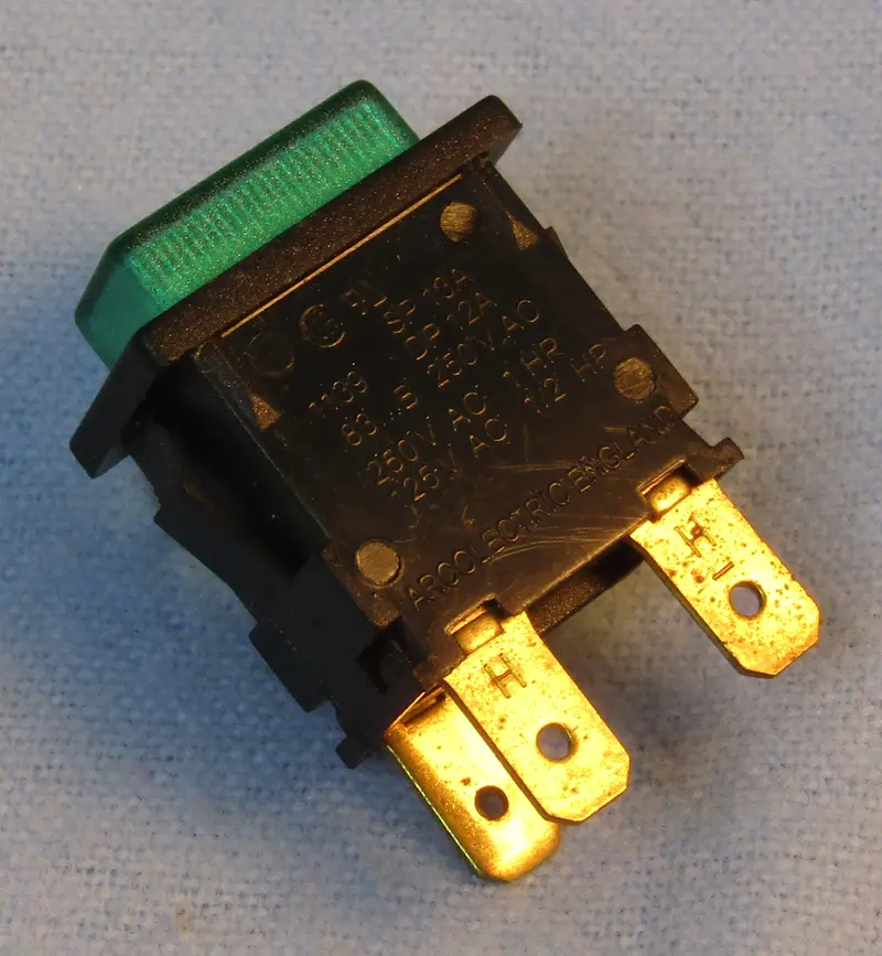 12V Lighted Miniature Push Button Switch 30-832 1