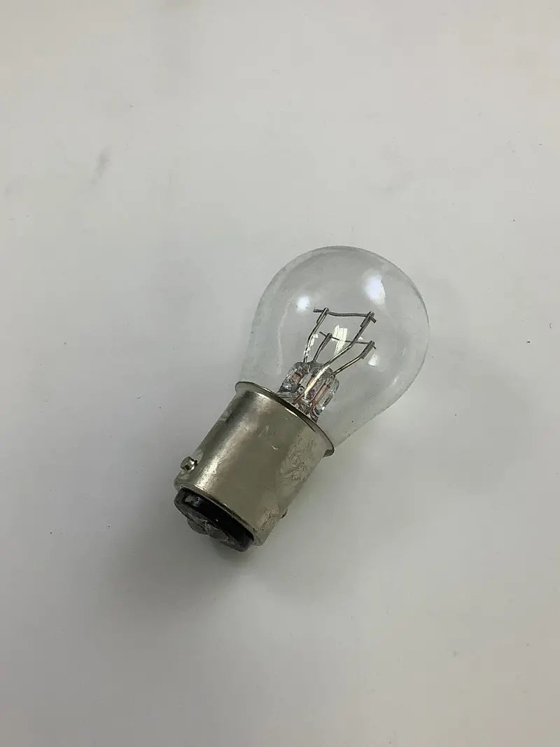 1662 - Micro Lamps - Lamp, 28V .93/.34A/S-8 Dc Index Base 1