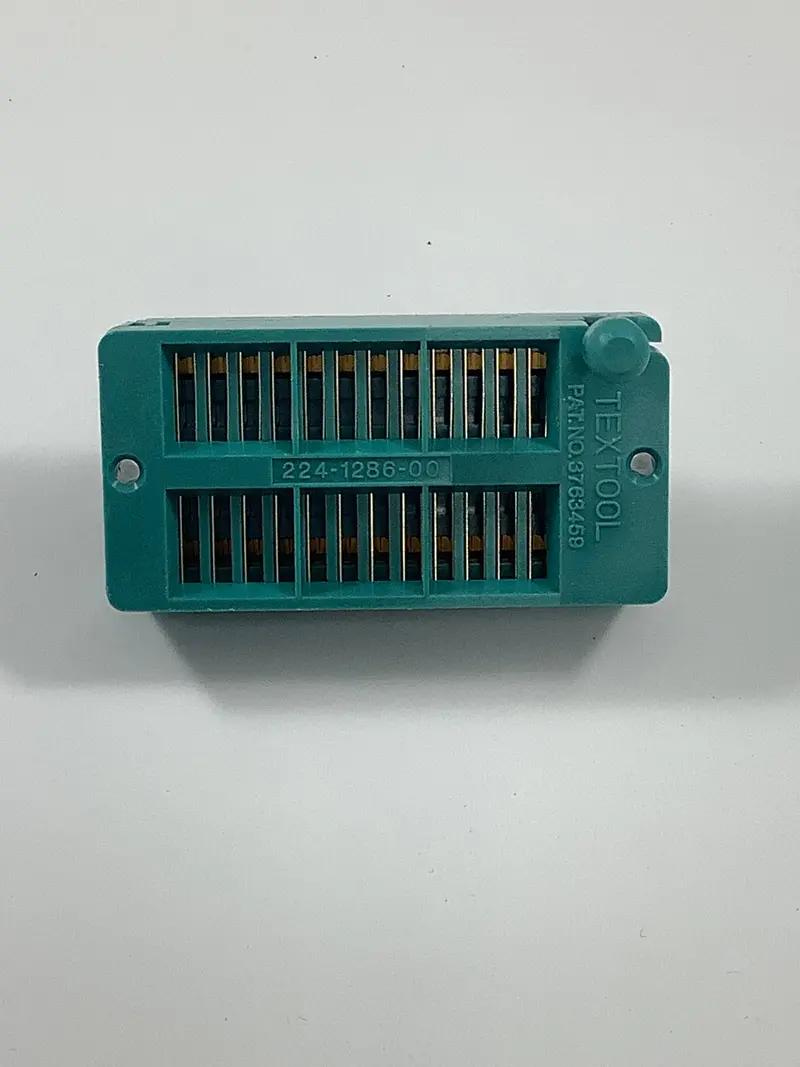 224-1286-00-0602J - 3M - Conn Ic Dip Socket Zif 24Pos Gold 1