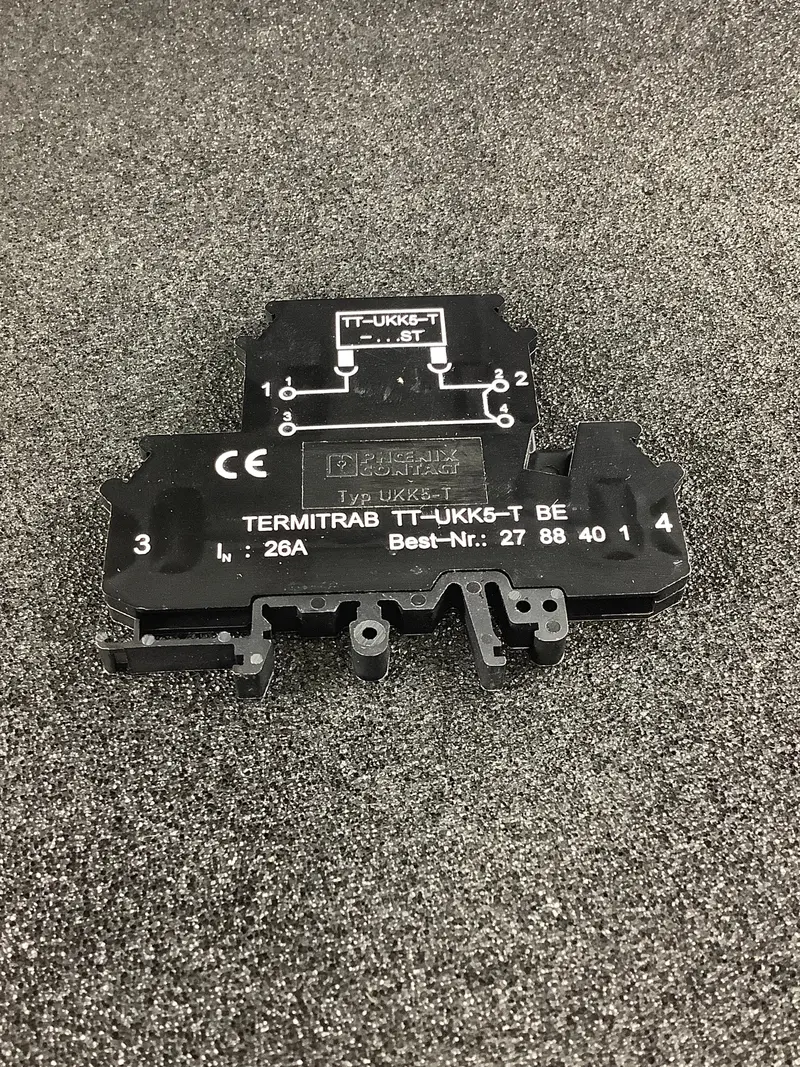 2788401 - Phoenix - Tt-Ukk5-T-Be - Surge Protection Base-Element 1