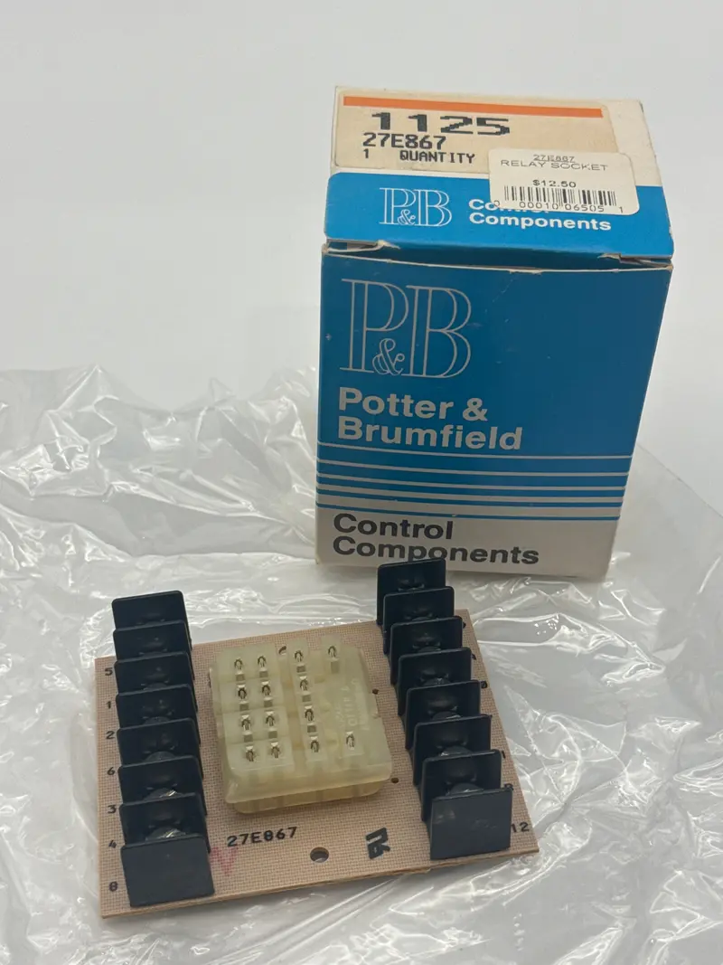 27E867 - P&B - Relay Socket, Panel, Screw, 14 Pins, 10 A, 240 Vac 1