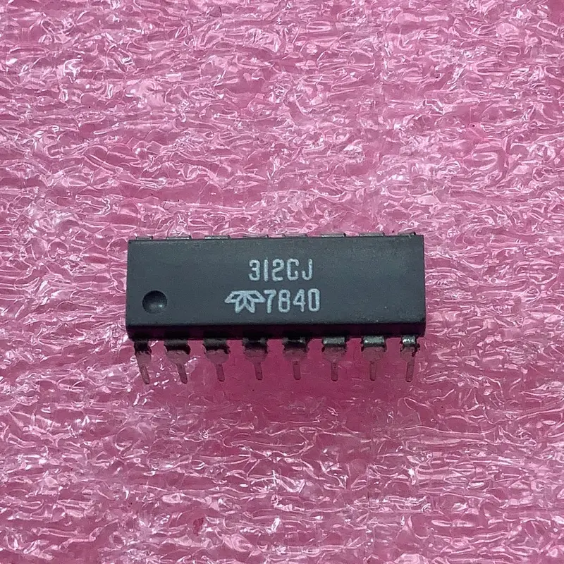 312Cj - Teledyne - Dual Jk Flip Flop 1