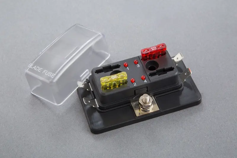4 Pos Atc Fuse Holder W Led 1