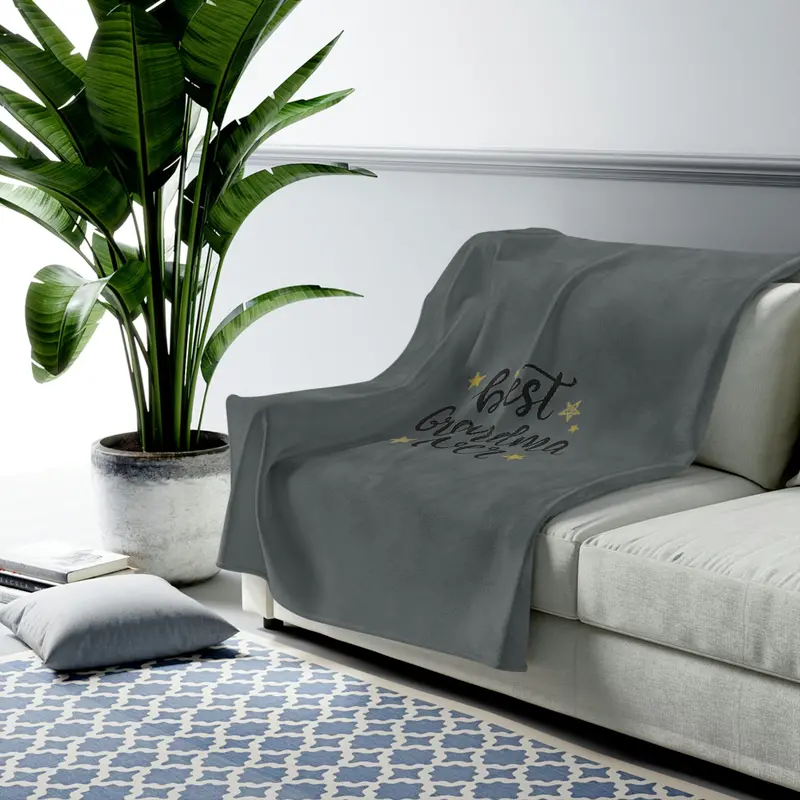 Best Grandma Ever Velveteen Plush Blanket 1