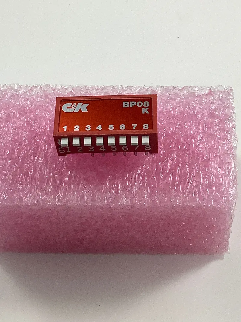 Bp08ke - C&K - Dip Switch Spst 8 Position Through Hole, Right Angle Slide (Standard) Actuator 100Ma 5Vdc 1