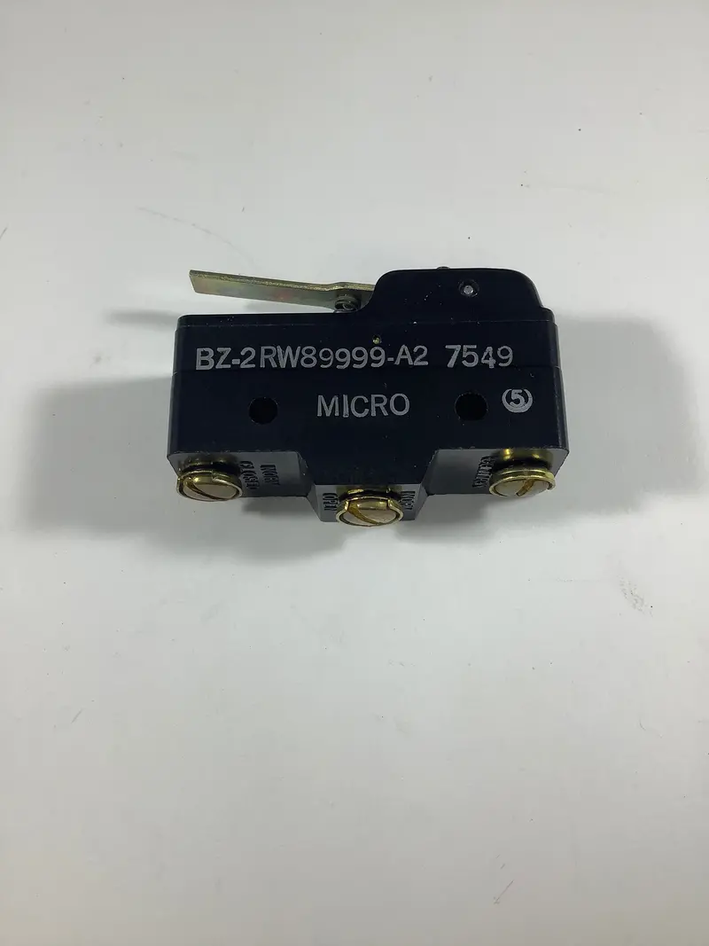 Bz-2Rw89999-A2 - Micro Switch - Basic Switch, Medium Lever, 15A 1