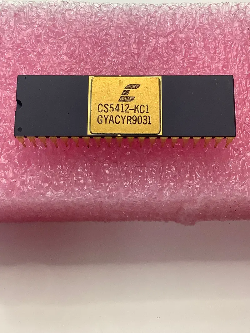 Cs5412-Kc1 - Cirrus - 12-Bit, 1Mhz Self-Calibrating A/D Converter 1
