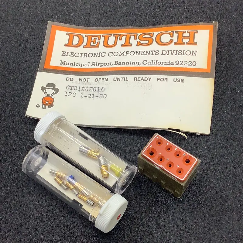 Ctd126e01a - Deutsch -8 Pos. Terminal Junction Modules 1