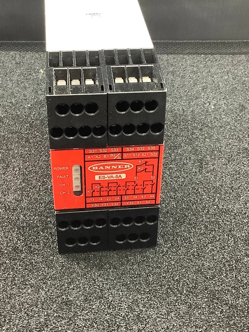 Es-Va-5A - Banner - Safety Relay Module For E-Stop/Rope Pull/Interlock 1