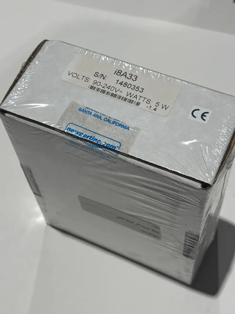 I8a33 - Newport - Process Controller 1