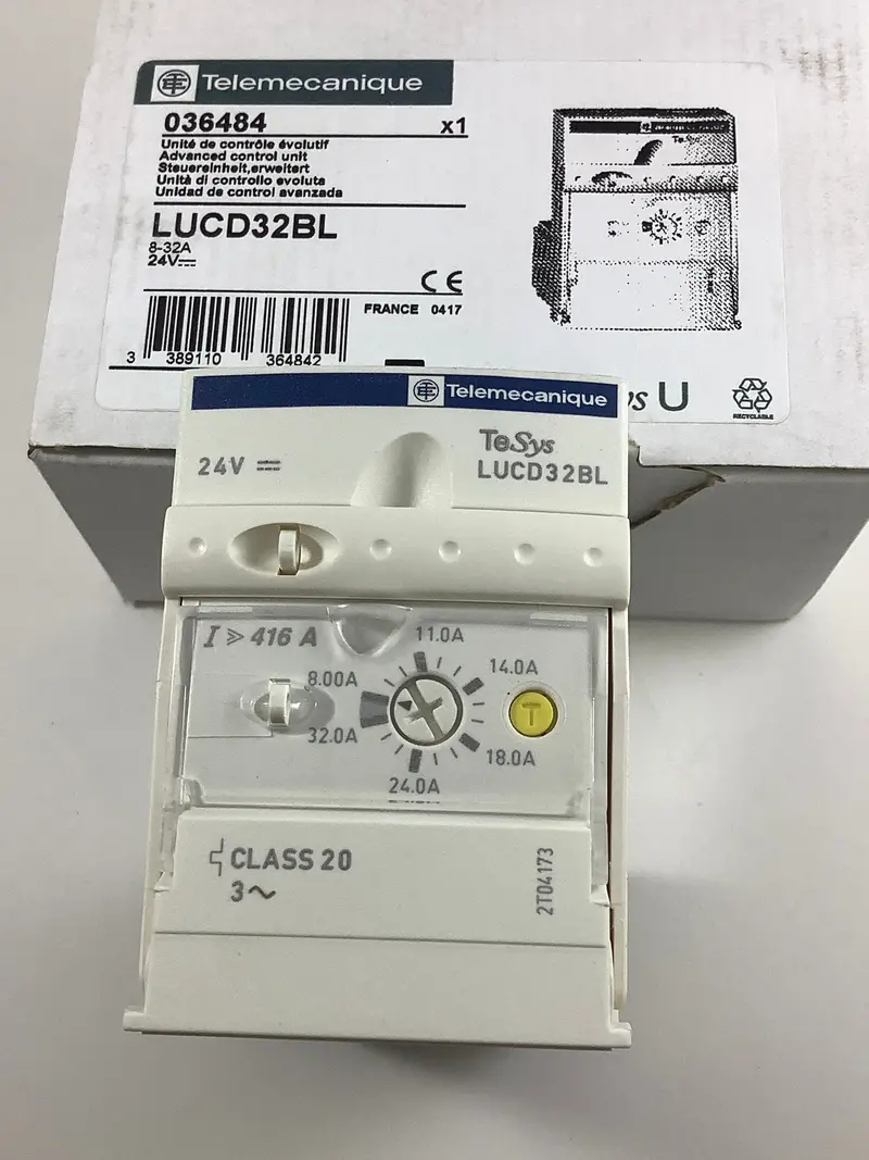 Lucd32bl - Telemecanique - Motor Starter, 8 To 32A, Solid State (Class 10), 24Vdc, 3P 1