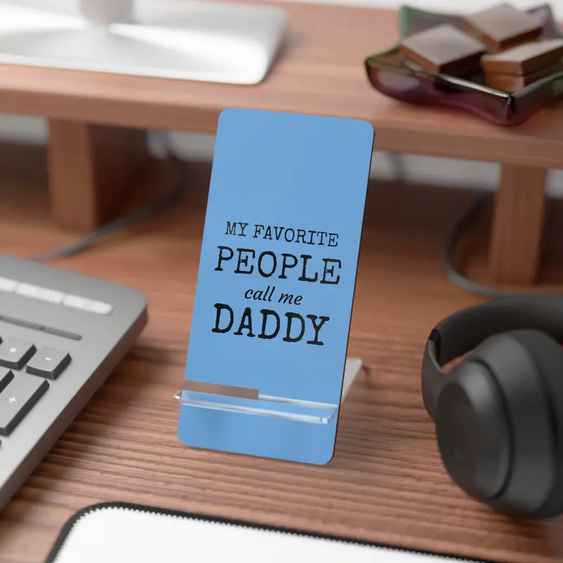 My Favorite People Mobile Display Stand For Smartphones 1