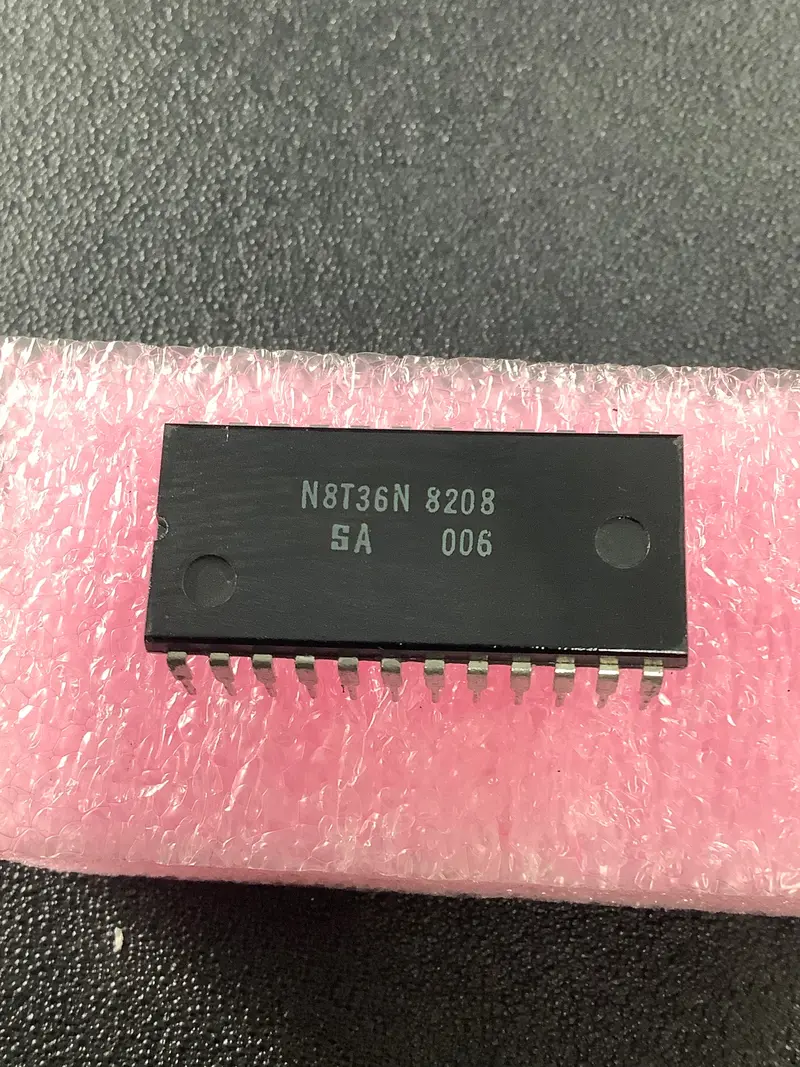N8t36n - Signetics - 8-Bit Microprocessor Ic 1