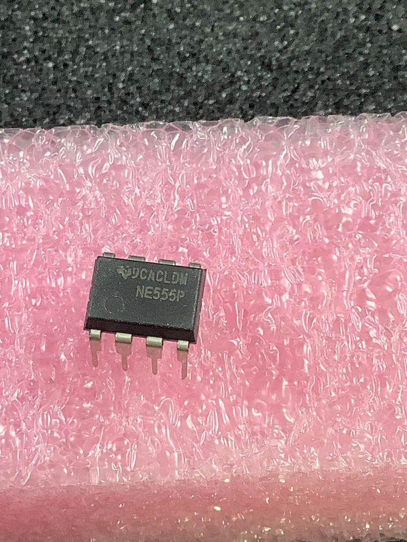 Ne555p - Ti - Ic Osc Single Timer 100Khz 8-Dip 1