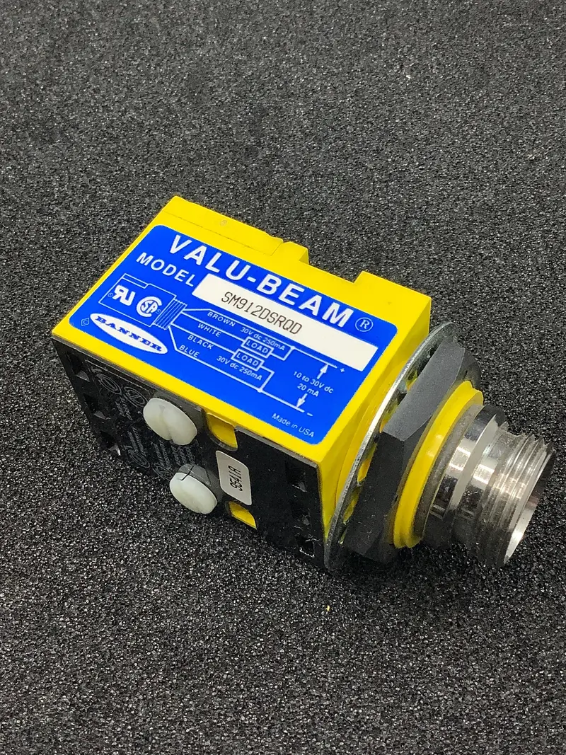 Sm912dsrqd - Banner - Photoelectric Sensors Valu-Beam: Diffuse; Range: 380 Mm 1