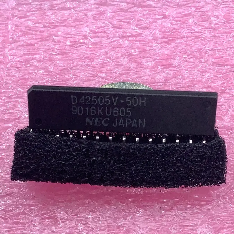 Upd42505v-50H - Nec - Synchronous Dual-Port Ram 1