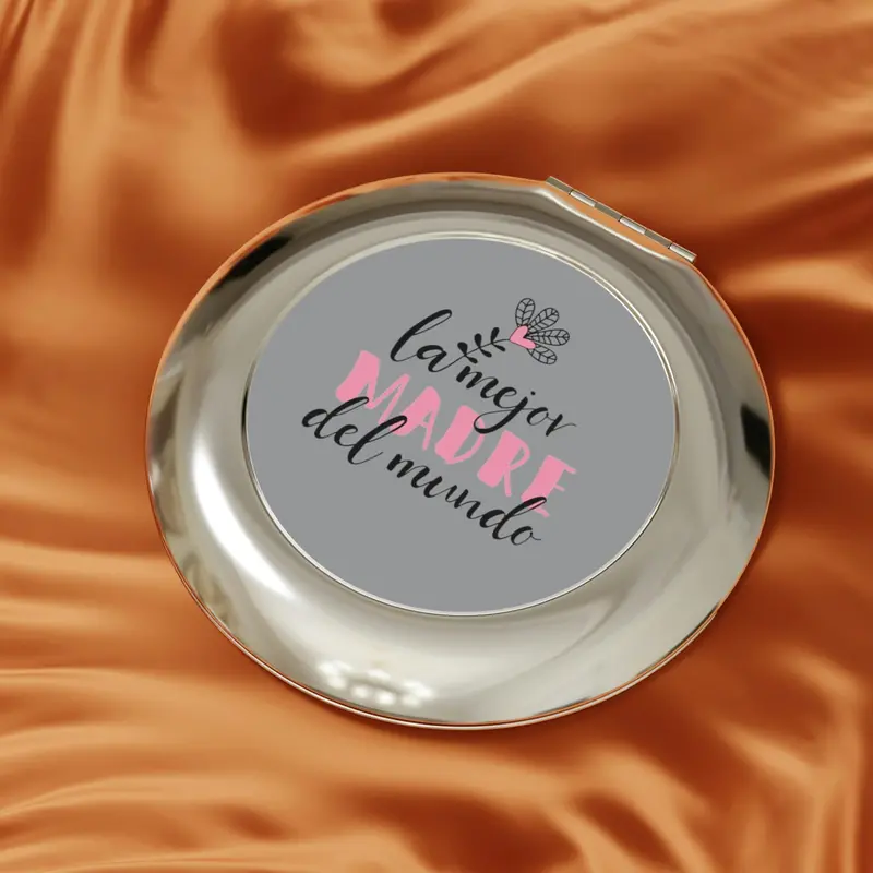 World's Best Mom Compact Travel Mirror 1