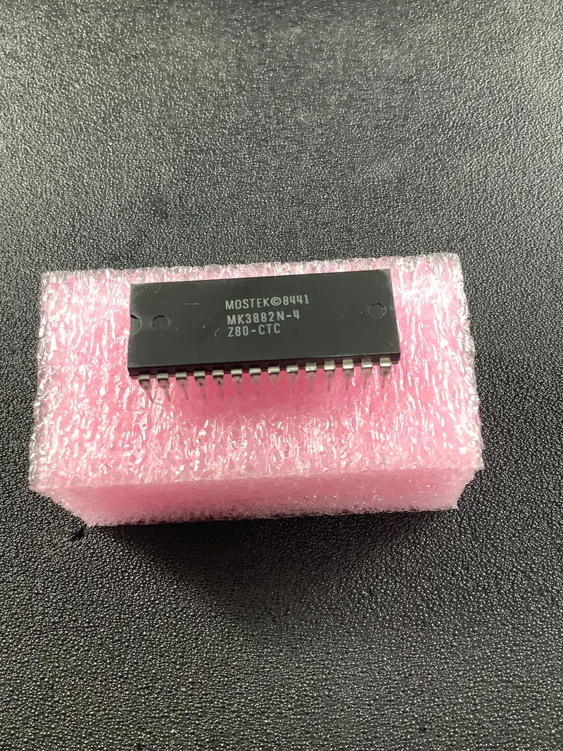 Z80-Ctc / Mk3882n-4 - Mostek - Counter/Timer Circuit Dip28 1